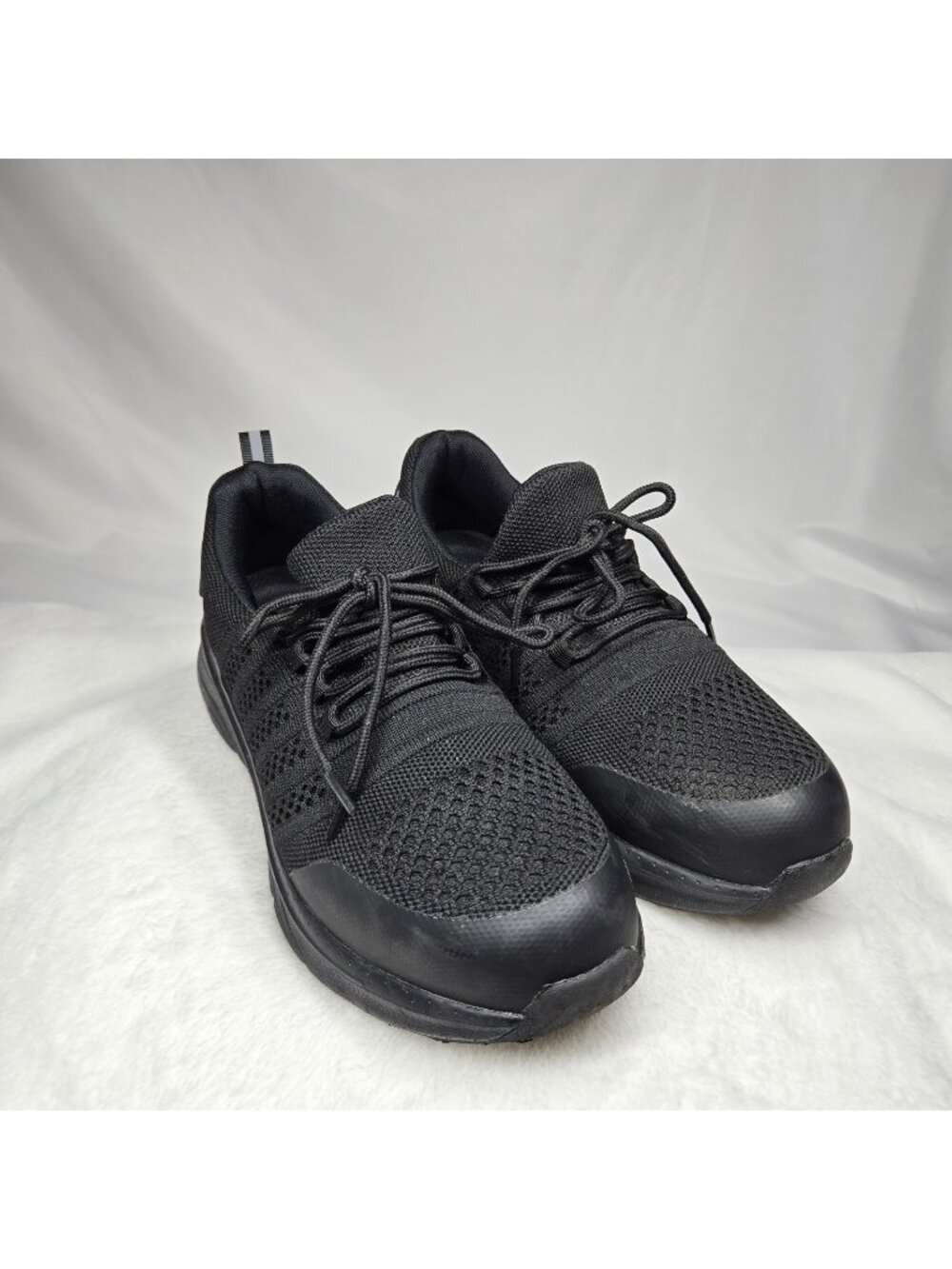 Unbranded Steel Toe Black Safety Sneakers Men’s 7 Women’s 9 Euro 40